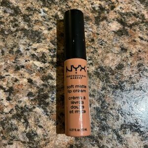 NYX Soft Matte Lip Cream